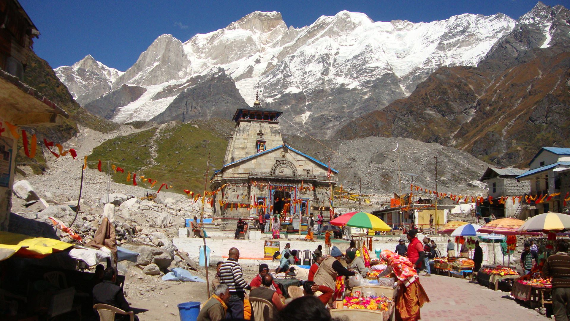 The holy shrine of Kedarnath